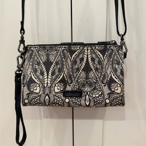 Sakroots, Large Smartphone Wristlet Crossbody, owl